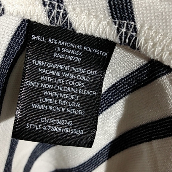 ROZ & ALI BLACK WHITE FIT & FLARE DRESS SIZE MED - Picture 10 of 10